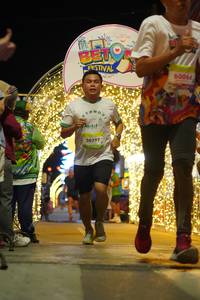 BIB: 50297, 99009
                            <button type="button" onclick="openModal(21832286)" class="btn btn-primary btn-sm float-right btn-popup" data-toggle="modal" data-target=".modal-high-quality">
                        <i class="fas fa-shopping-cart"></i> Add to Cart
                    </button>
                                            <button type="button" onclick="isThisMe(21832286, true)" class="btn btn-success btn-sm float-right btn-popup btn-isme hidden" data-toggle="tooltip" data-placement="bottom" title="นี่คือรูปของคุณใช่ไหม คลิกที่นี่เพื่อเอาเข้าอัลบั้ม">
                        <i class="fas fa-plus"></i> Add to album
                    </button>
                    <button type="button" onclick="isThisMe(21832286, false)" class="btn btn-warning btn-sm float-right btn-popup btn-isnotme hidden">
                        <i class="fas fa-ban"></i> Remove from album
                    </button>